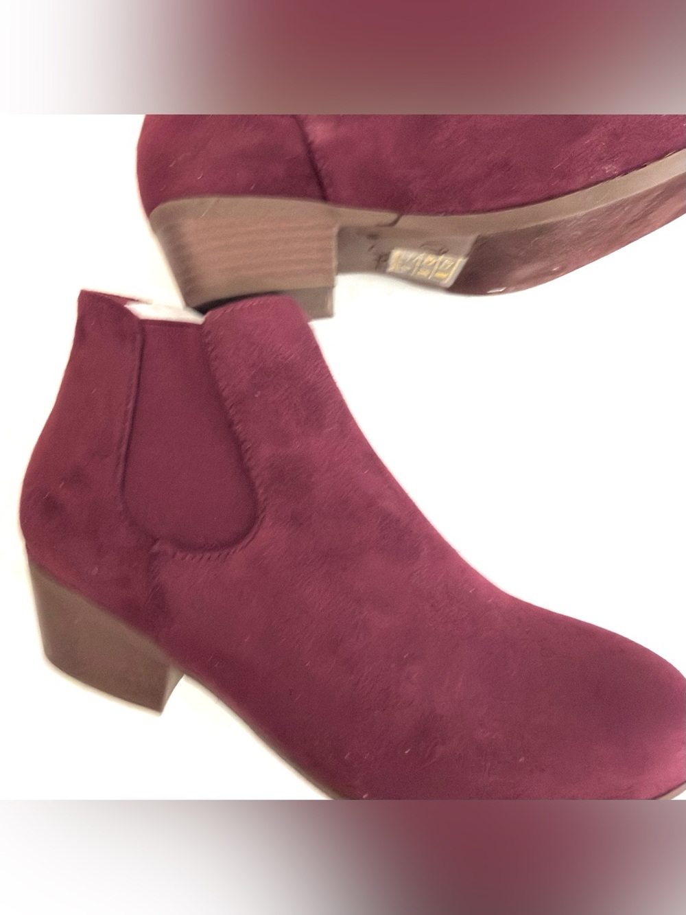 NIB J. Adams “Chelsea” Almond Toe Faux Suede Bootie With Elastic Side Gores Sz 7 - Picture 6 of 9